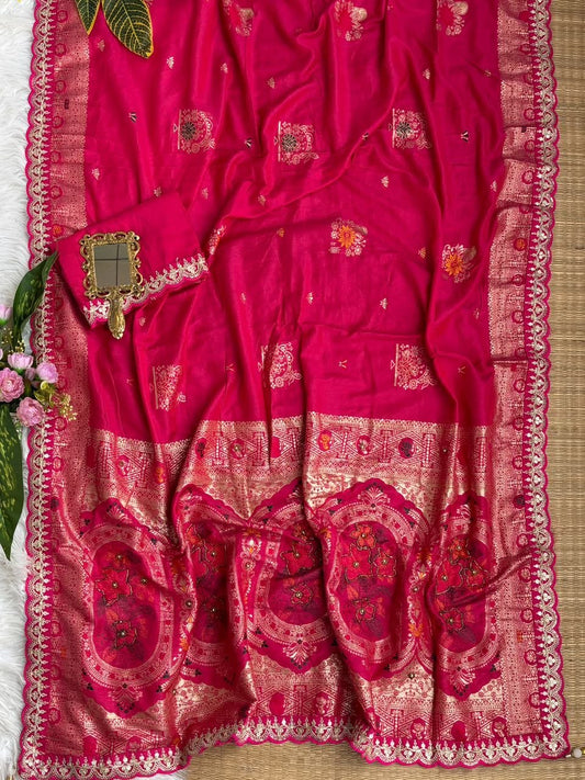 Very soft nd elegant rich look dola silk fabrics saree