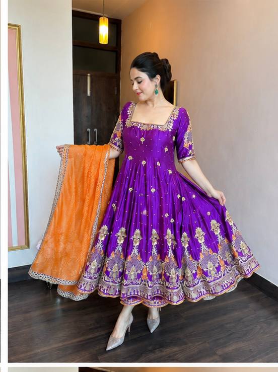 PREMIUM READYMADE LUXURY ANARKALI SUIT 3 PIS