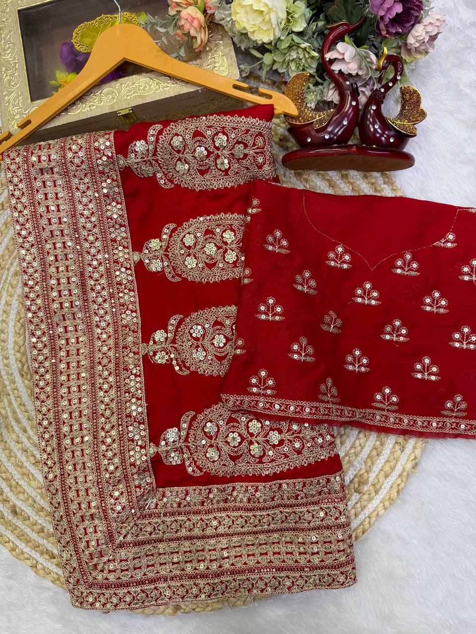 Blooming Vichitra Silk Saree