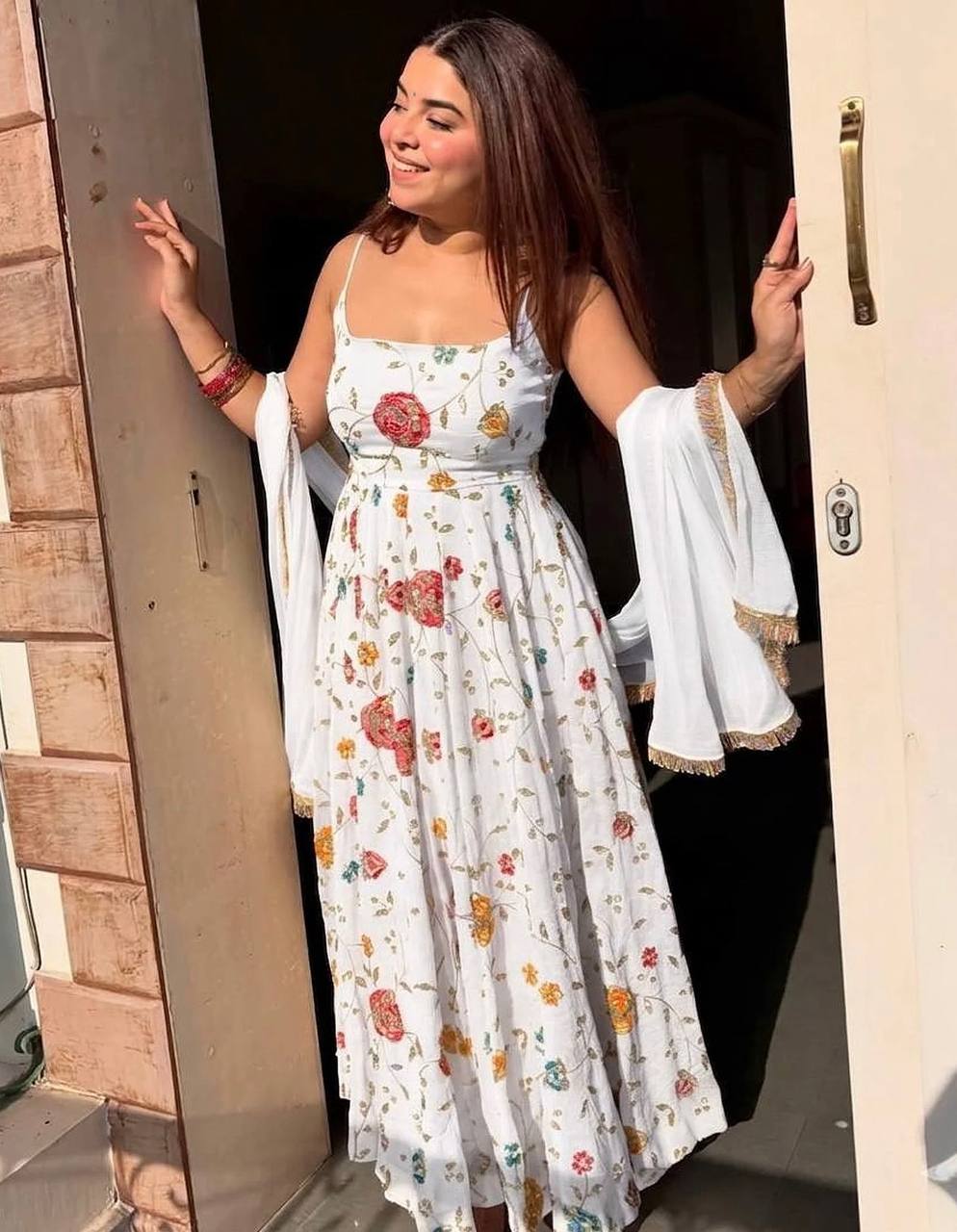 PREMIUM-FERTIGANZUG-SET AUS ANARKALI