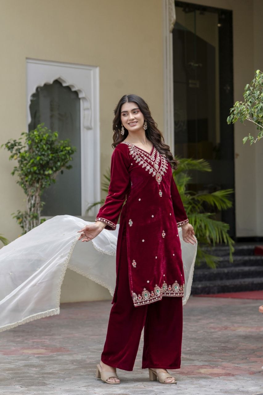 Presenting New Ready Made Kurti Pant Dupatta Collection