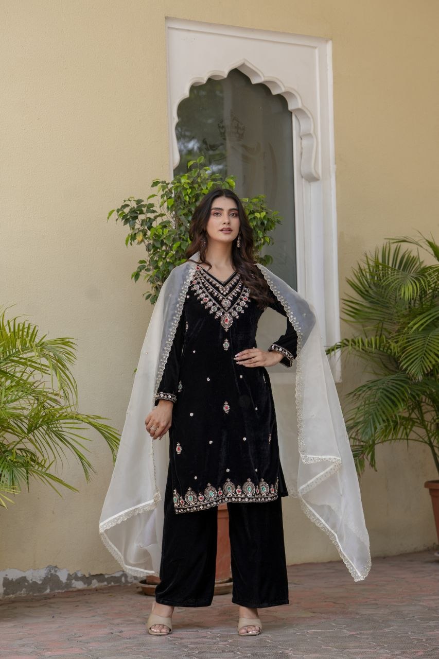 Presenting New Ready Made Kurti Pant Dupatta Collection