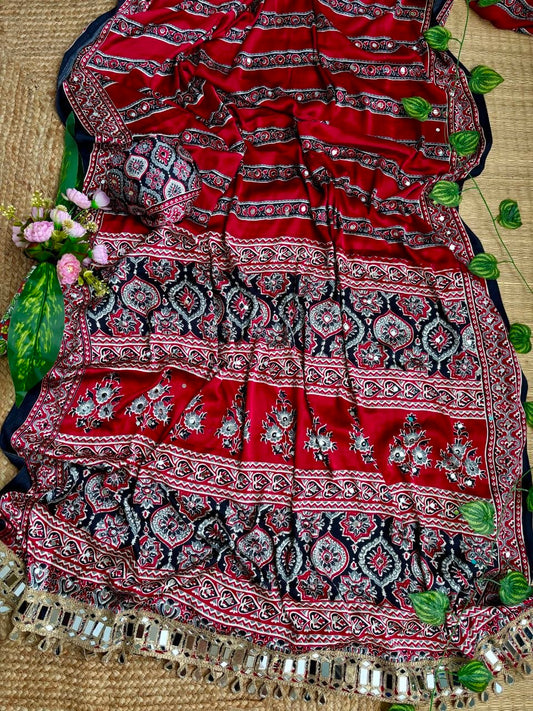 Very Soft and Elegant Rich look Original Japan Sartin Ajarak Print Saree