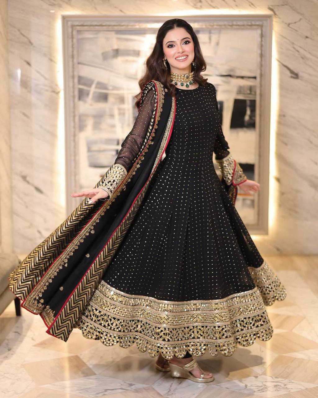 PREMIUM READYMADE LUXURY ANARKALI SUIT 3 PIS