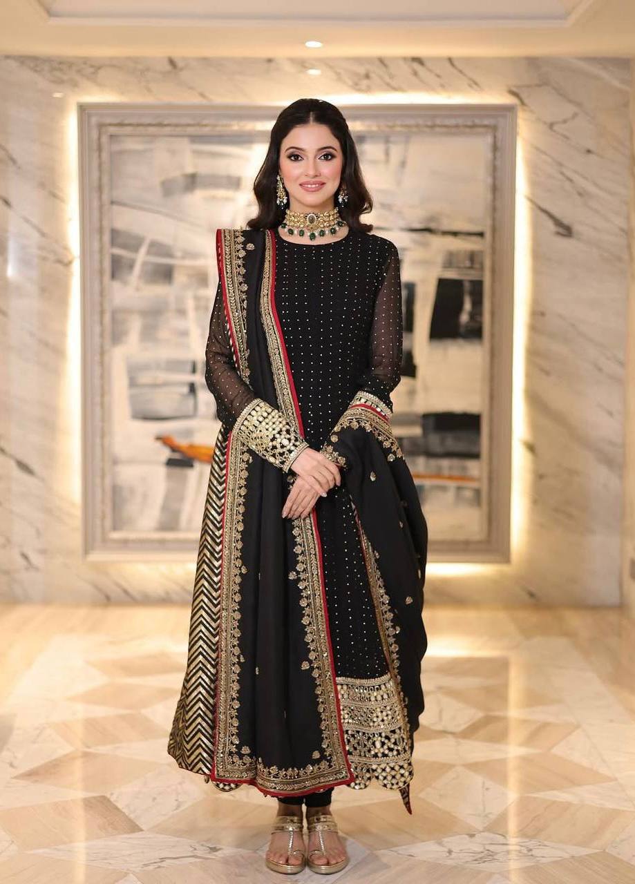 PREMIUM READYMADE LUXURY ANARKALI SUIT 3 PIS