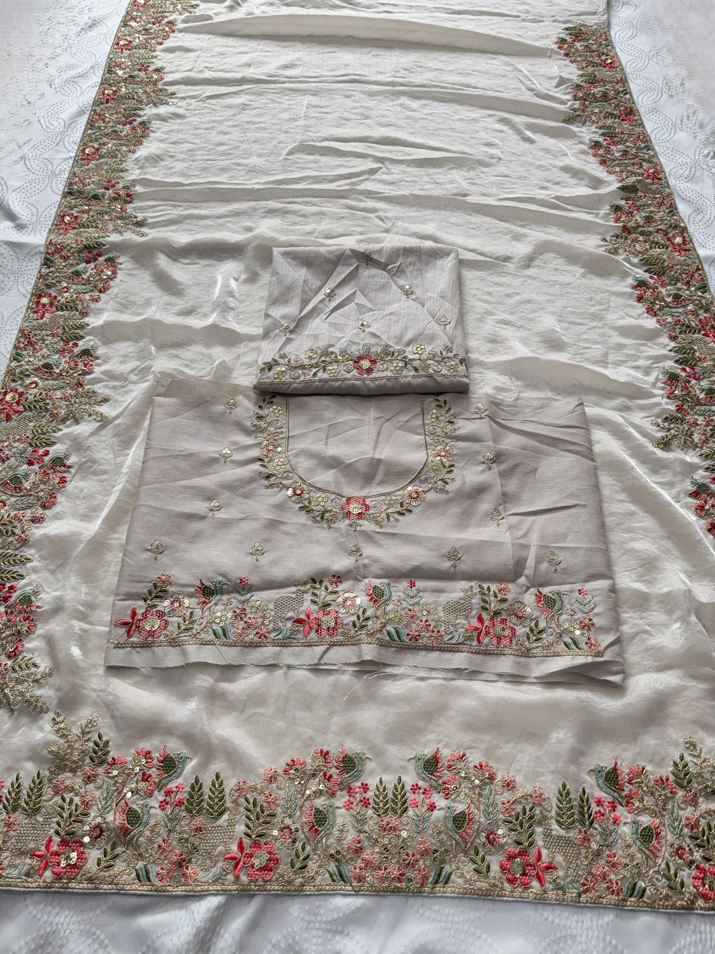 Party & Wedding Wear Soft Fendy Satin silk Saree