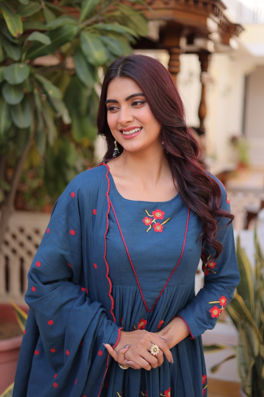 PREMIUM READYMADE KURTI WITH PANT & DUPATTA SET