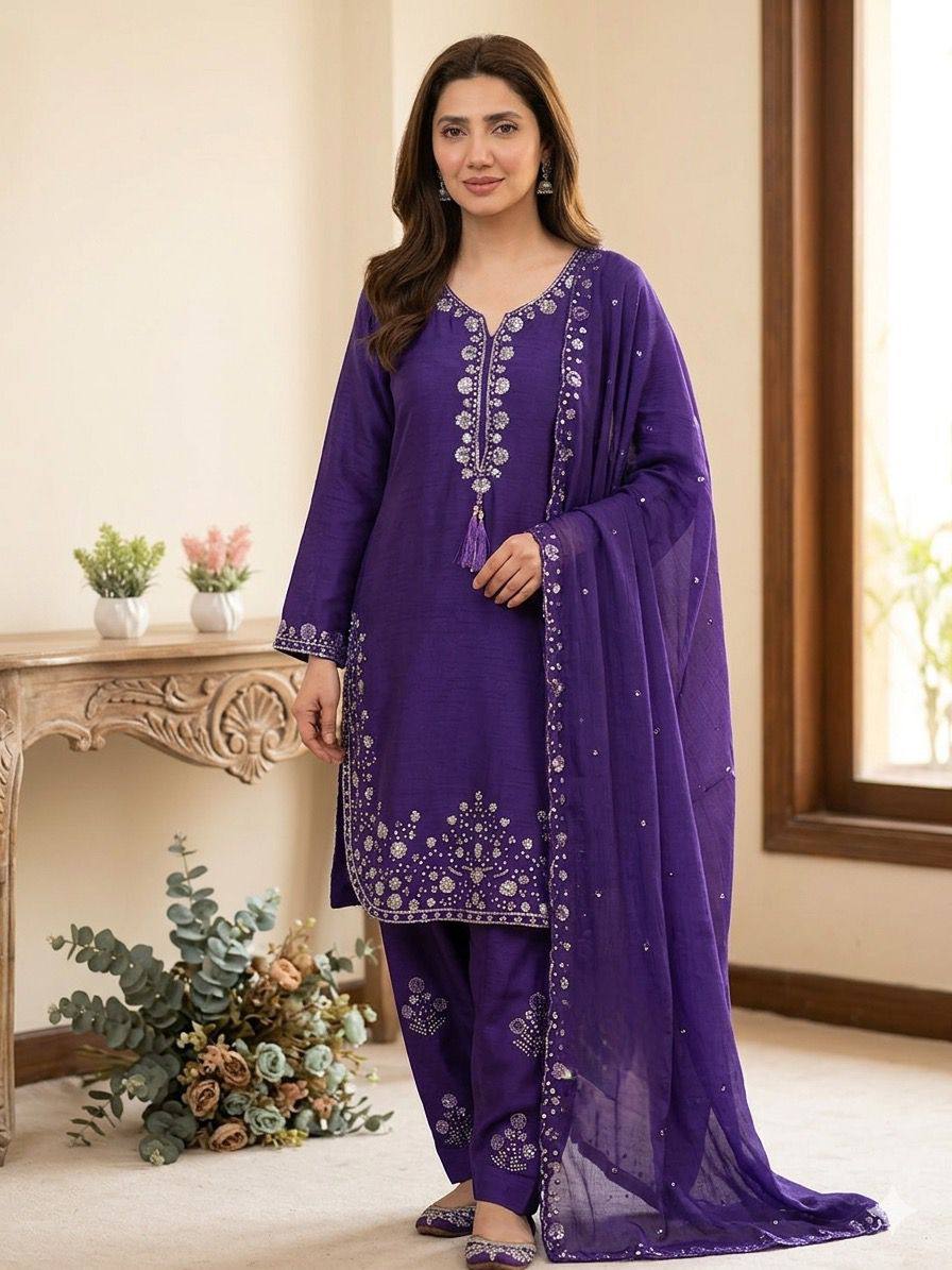 CHINON SEQUENCE EMBROIDERY WORK SUIT