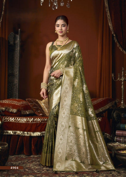 Self Jacquard Soft Silk Saree With Rich Zari Weaving & Tassels