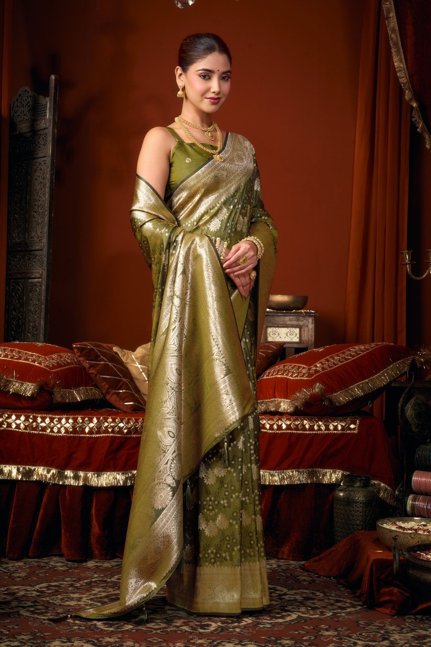 Self Jacquard Soft Silk Saree With Rich Zari Weaving & Tassels