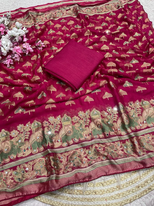 mono banglori with beautiful piping saree