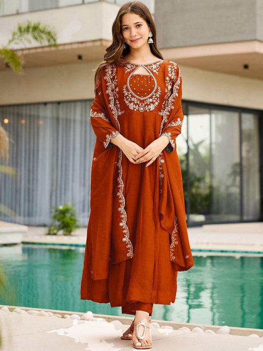 Launching New Trendy Anarkali Designers kurti Pent Set