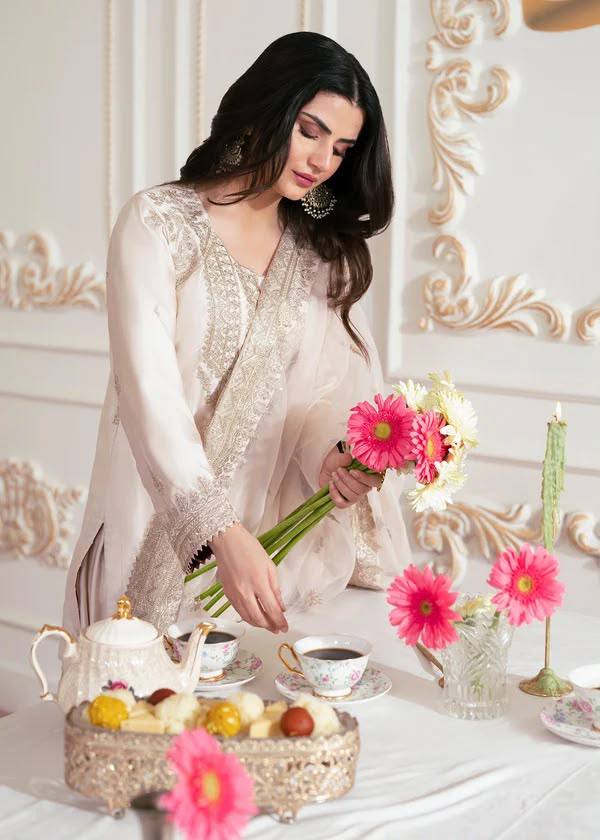 PREMIUM-FERTIGANZUG-SET AUS ANARKALI