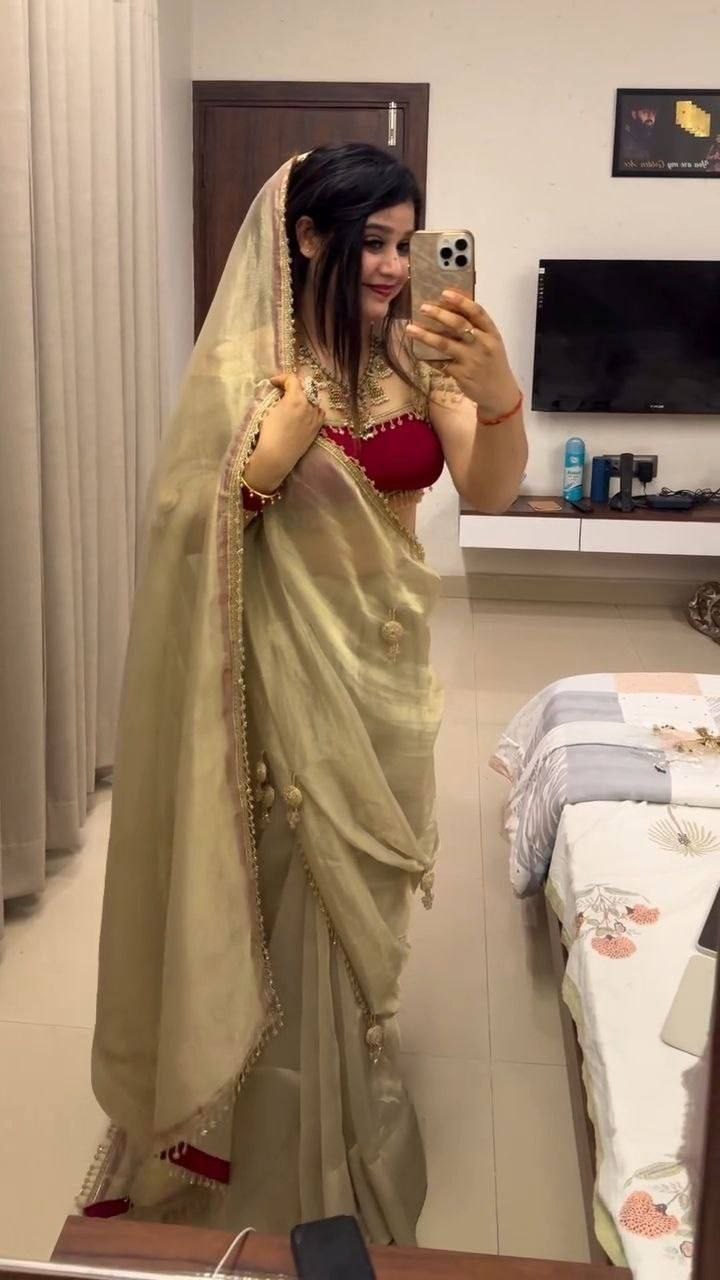 MOST VIREL TRENDING HOT DEMANDING INSTAGRAM SAREE