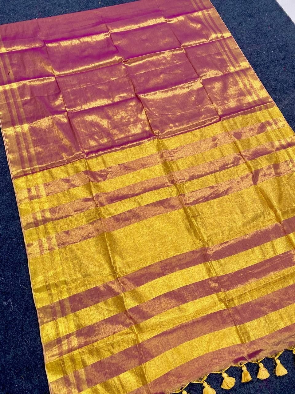 elegant saree is crafted from lightweight saree
