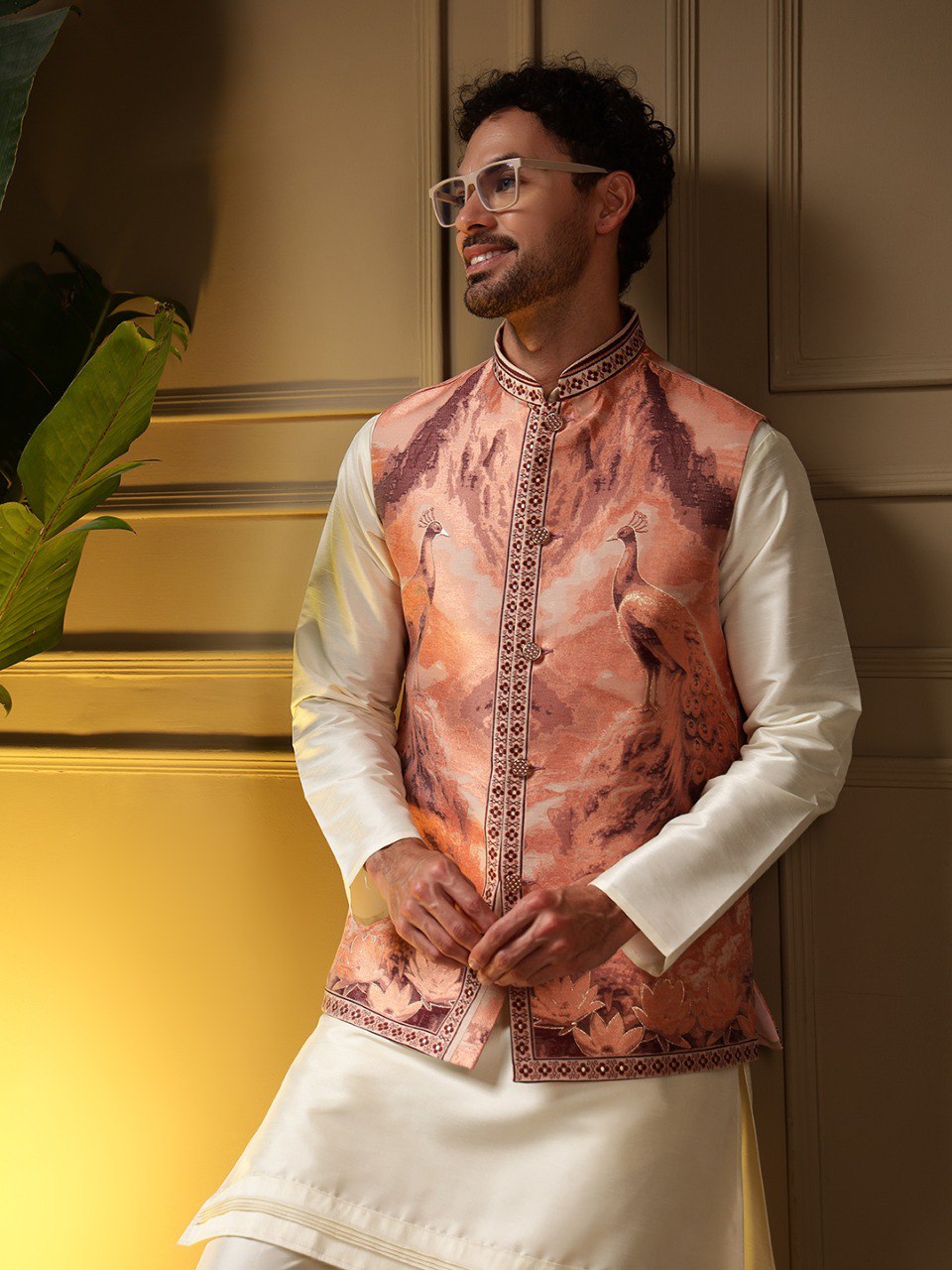 Presenting Koti Kurta With Pant set