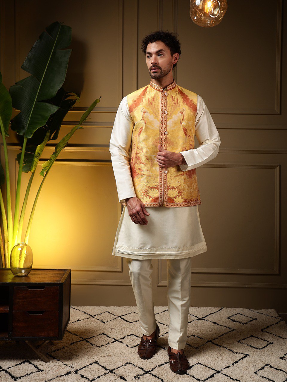 Presenting Koti Kurta With Pant set