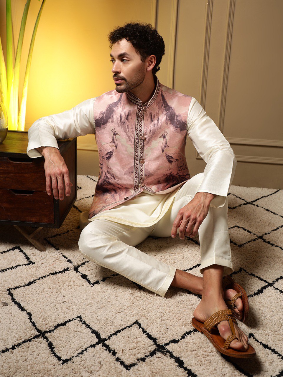 Presenting Koti Kurta With Pant set