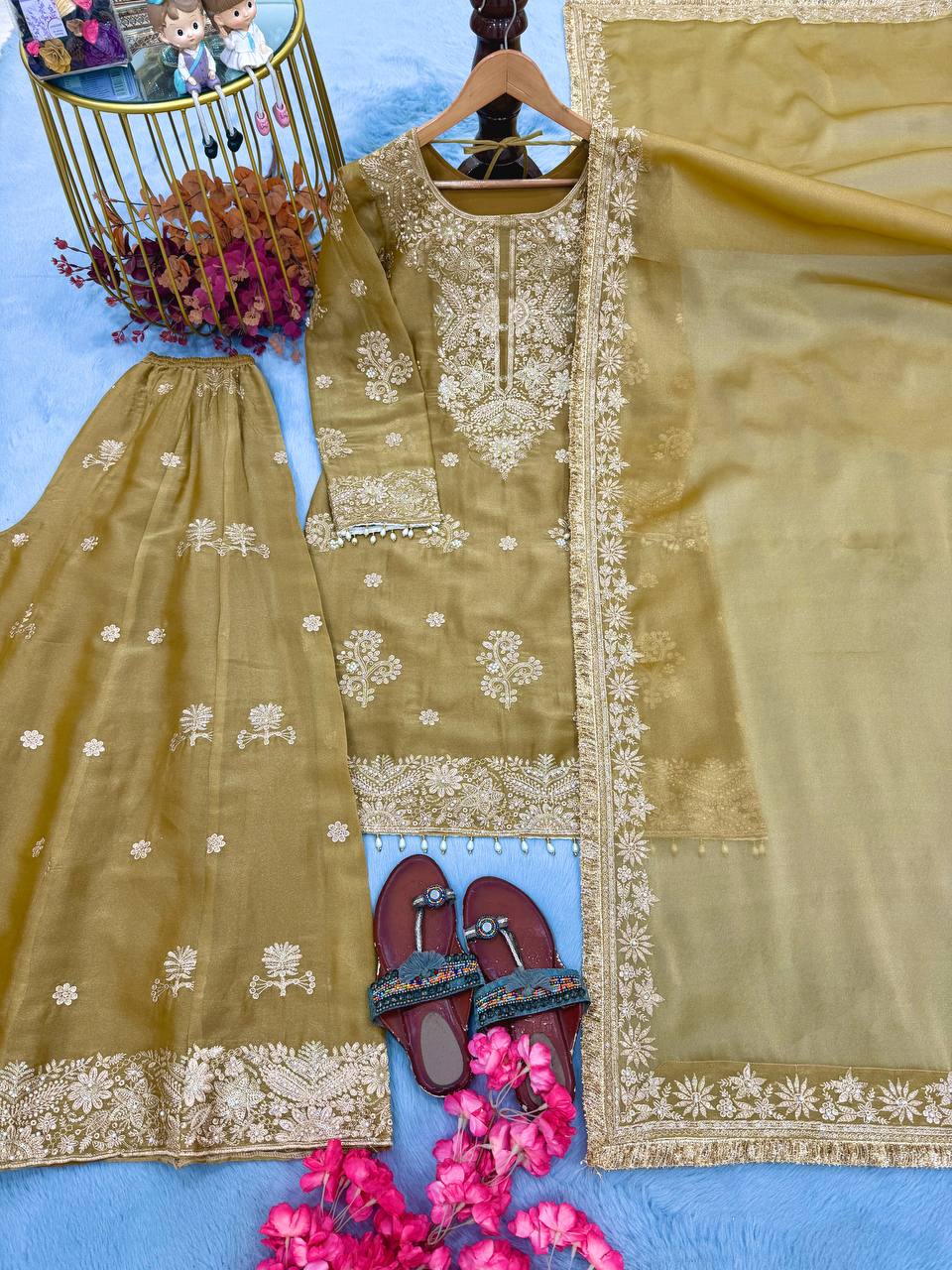 Launching New Đěsigner Party Wear Look Pur Nc Moss Silk Top & Palazzo With Dupatta