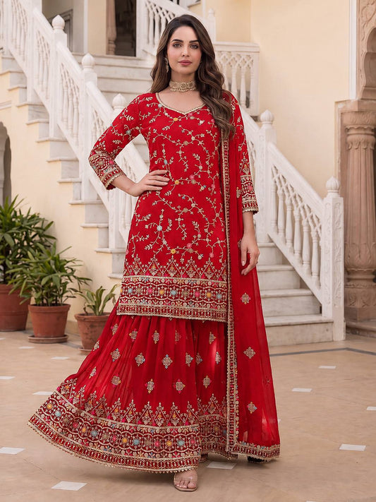 Robe de travail brodée en georgette fleurie artificielle avec de riches paillettes