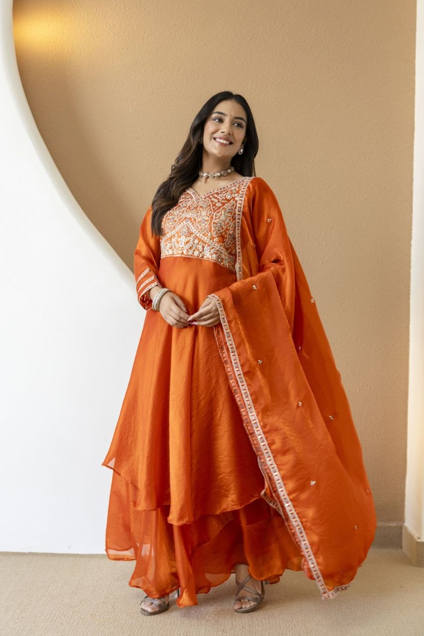 New Ready-made Collection With Fandy Silk Gown