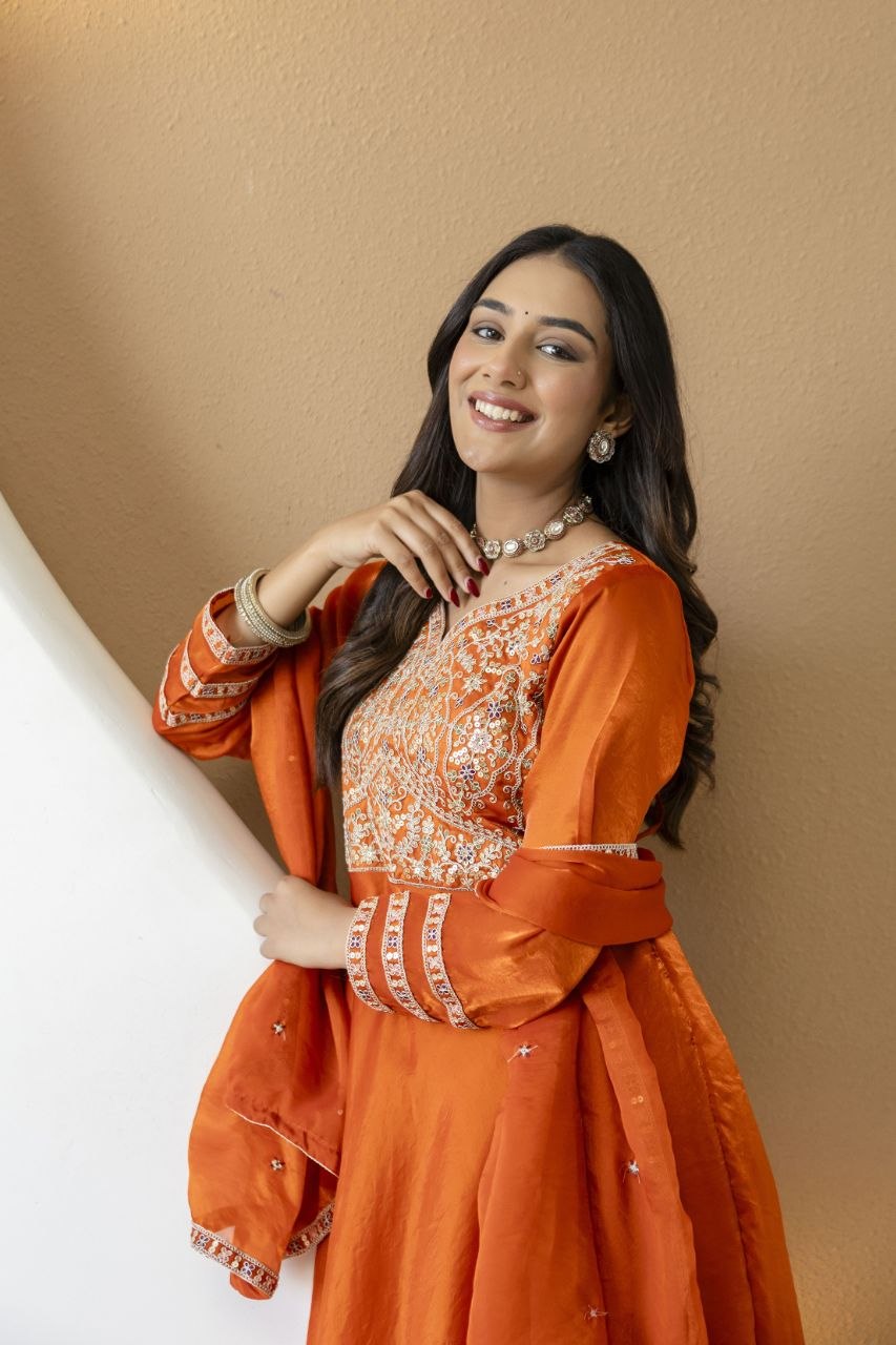 New Ready-made Collection With Fandy Silk Gown