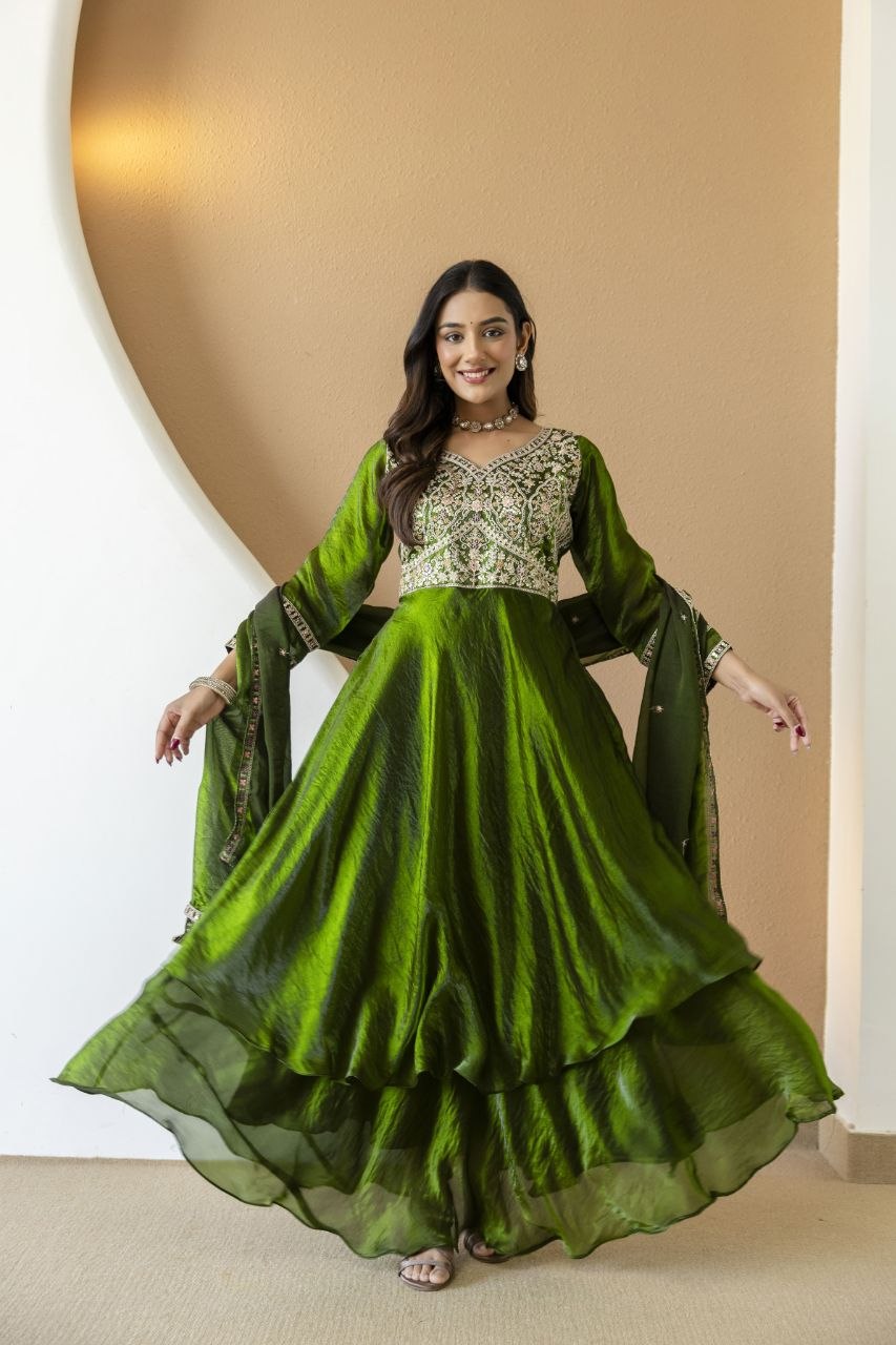 New Ready-made Collection With Fandy Silk Gown