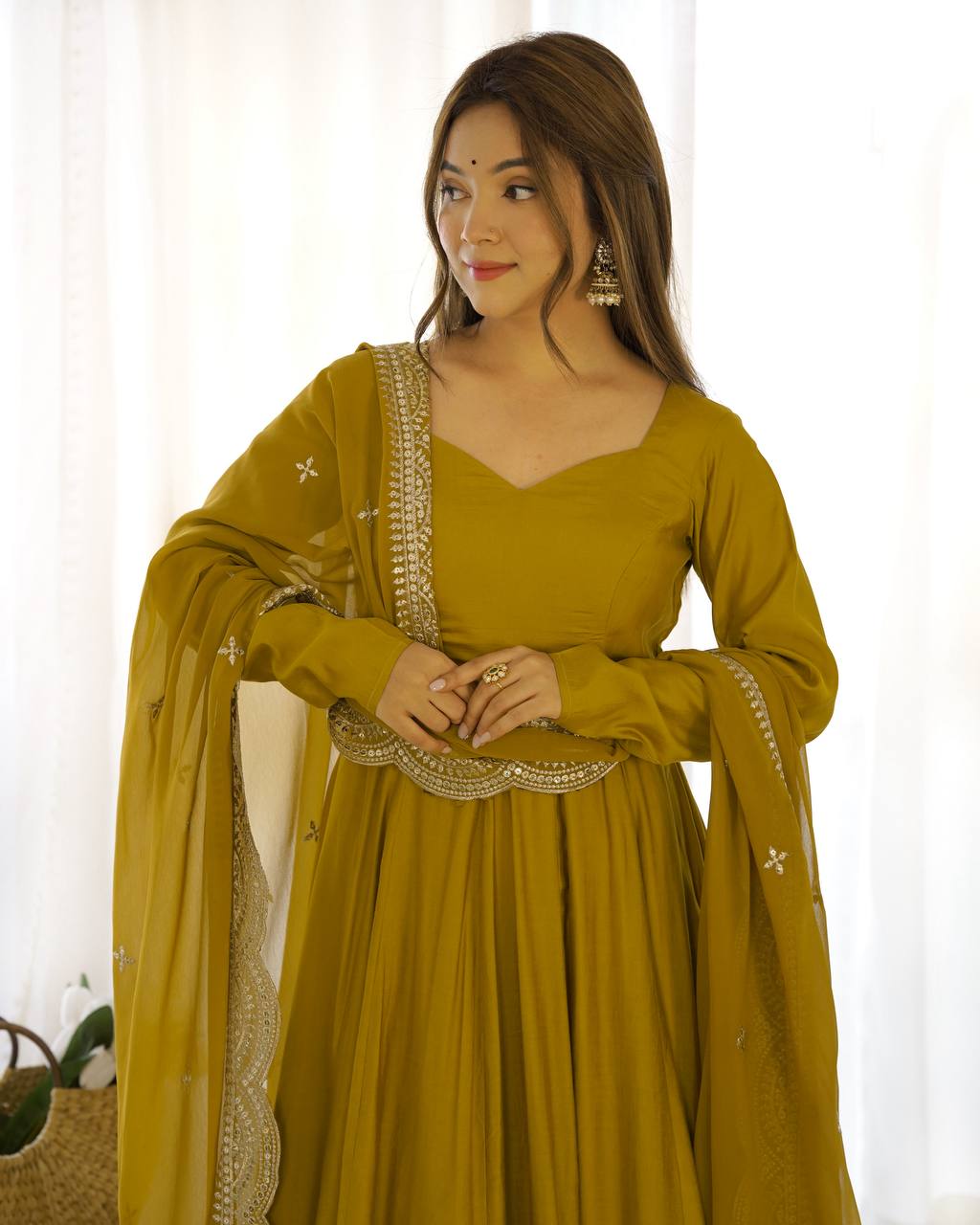 PRESENTING NEW PREMIUM QUALITY PURE ROMANSILK CHANDERI GOWN