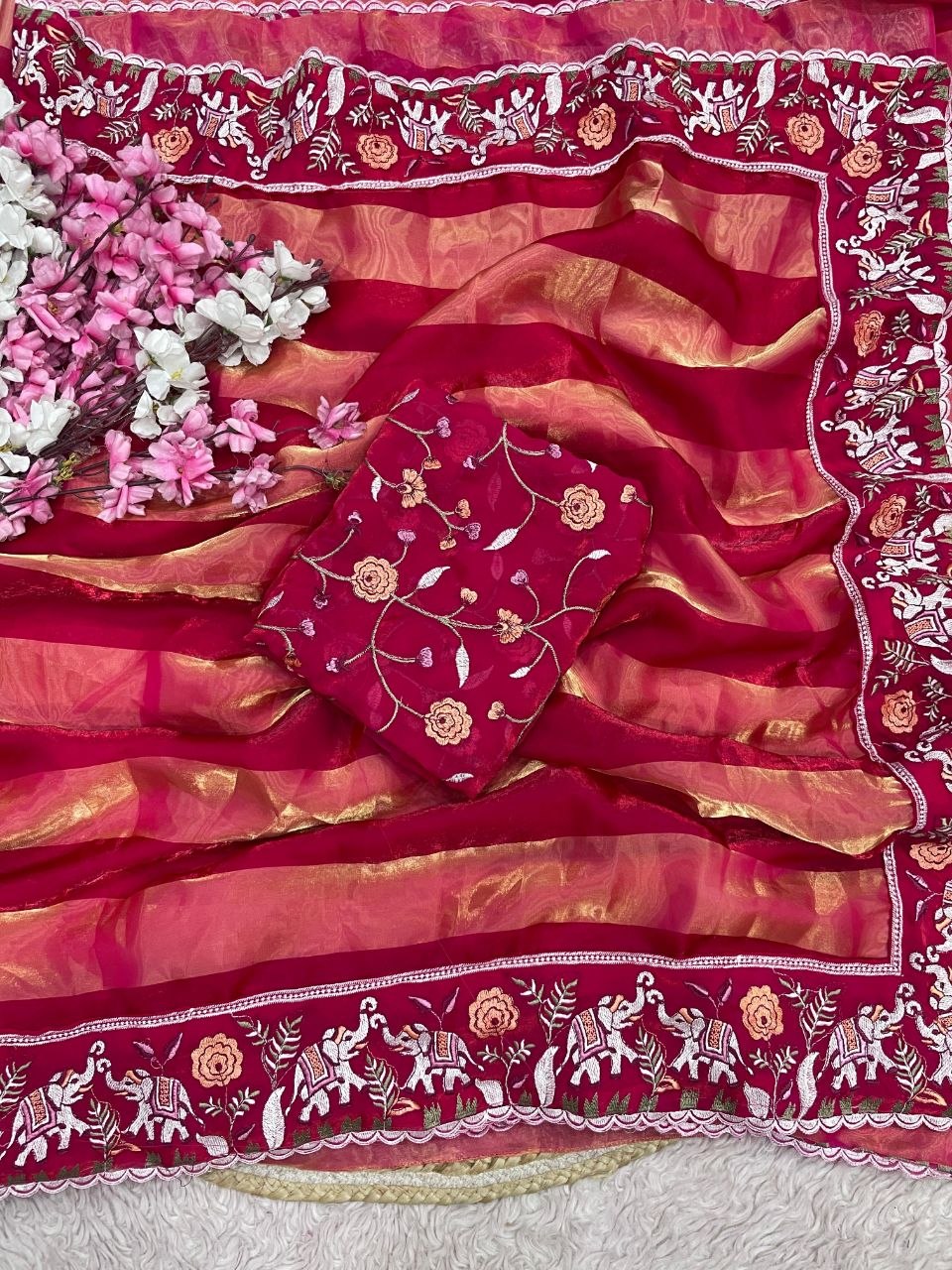 Presents New Bollywood Trending Design Saree