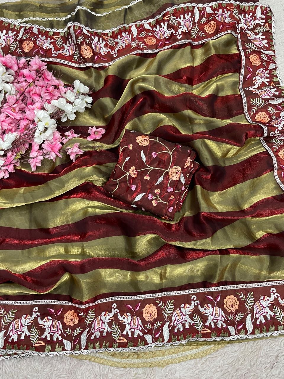 Presents New Bollywood Trending Design Saree