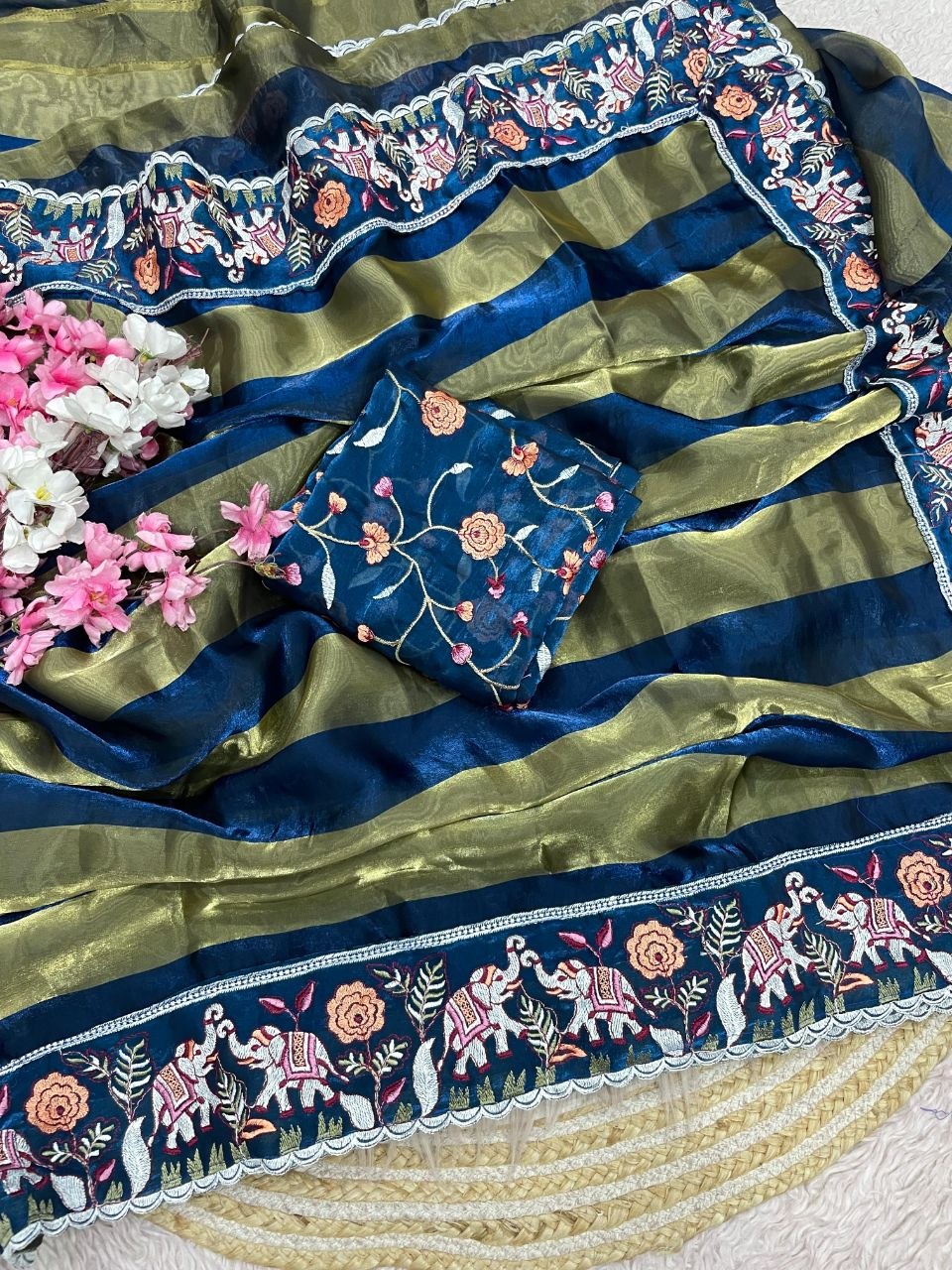 Presents New Bollywood Trending Design Saree