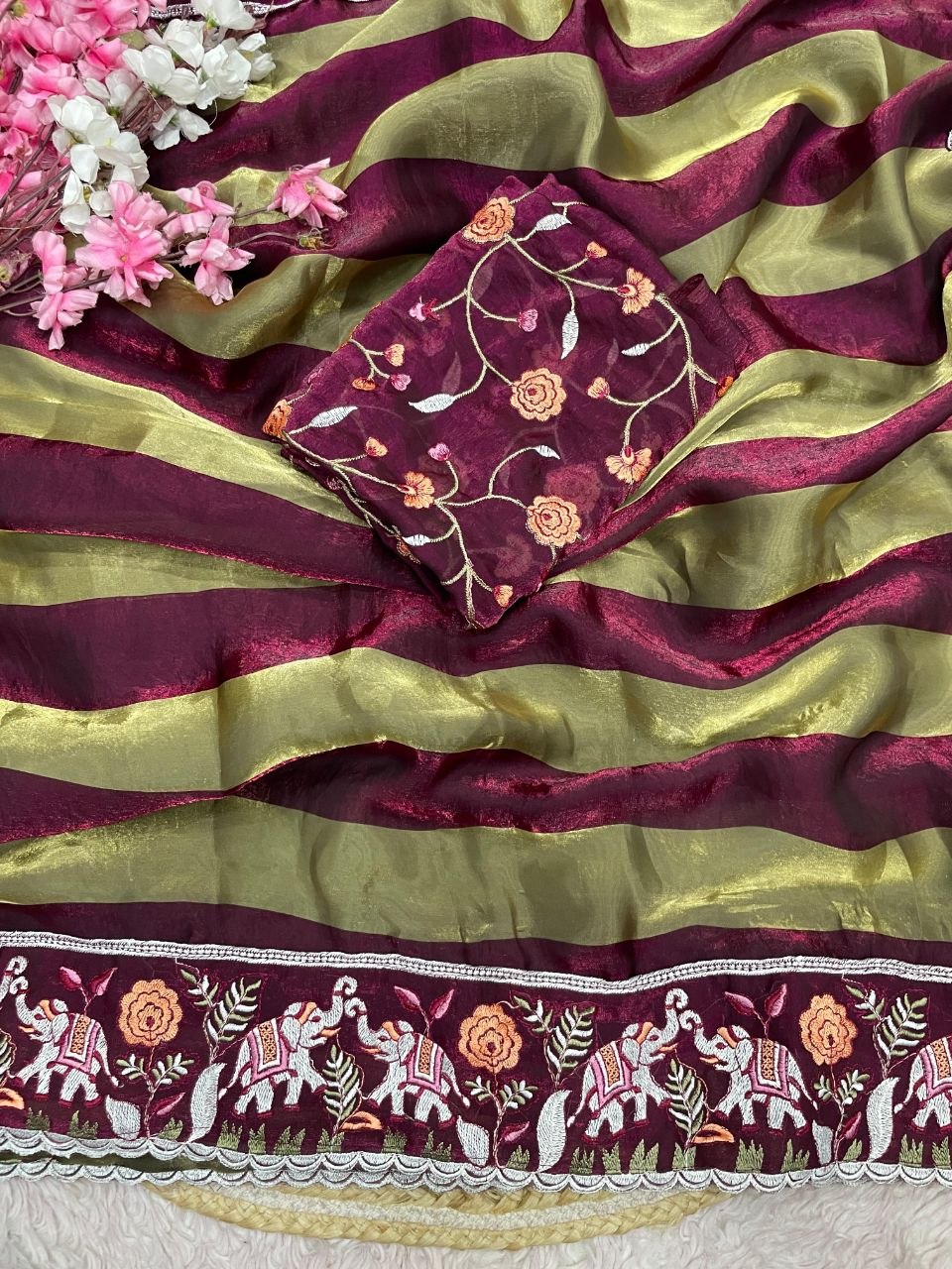 Presents New Bollywood Trending Design Saree