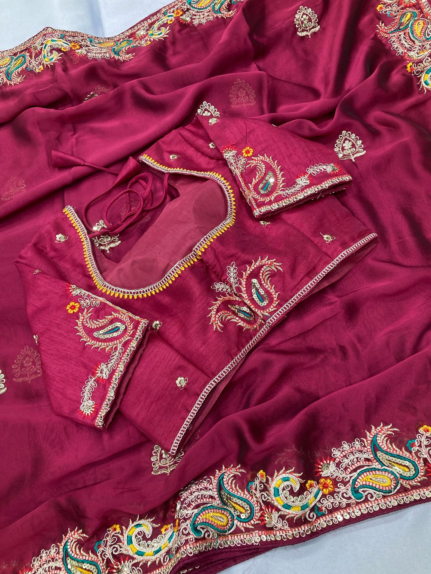 Looking some one for this same colour beautiful Saree