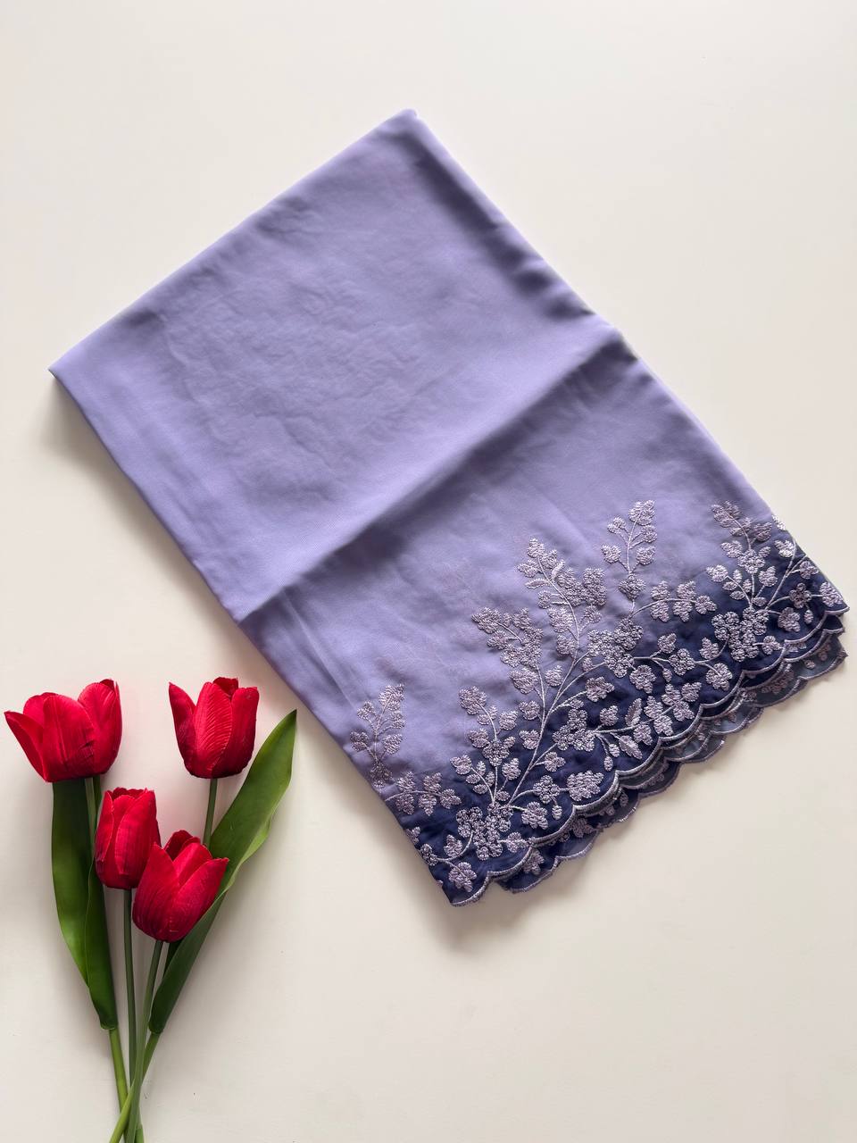 Soft & Flowing Georgette fabric saree