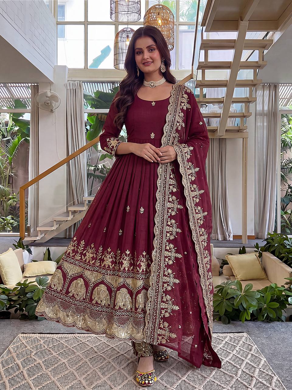 Royal Anarkali that speaks elegance in every thread gown