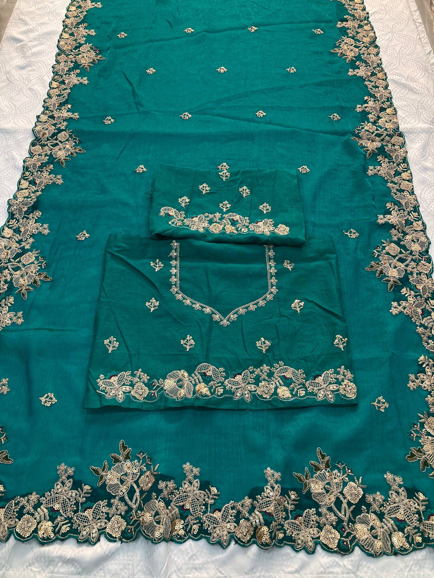 Party Wear Soft Fendy Chiffon Saree
