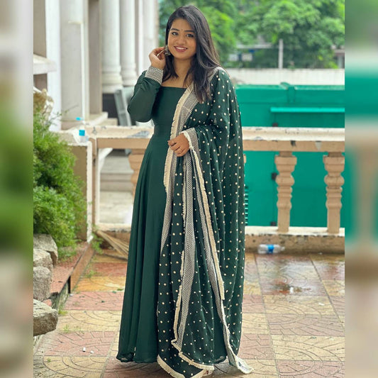 Launching New Designer Party Wear Look Gown and  Dupatta *👌❤️